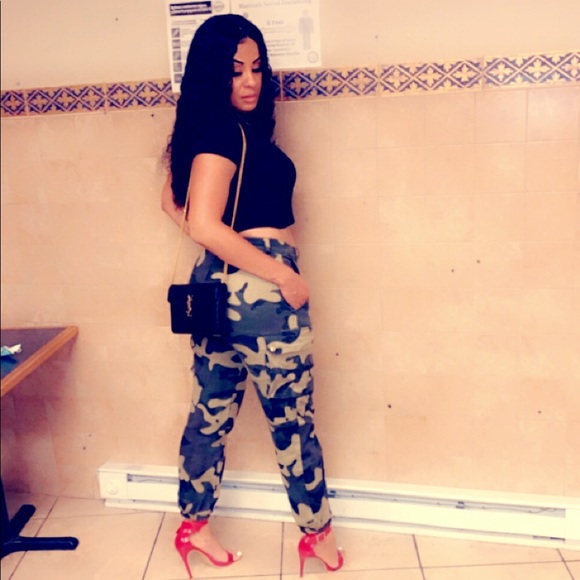 Meet your Posher, Shannon - Picture 1 of 1